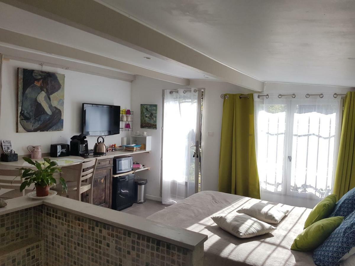 Chambre D'Hote - Mas Le Barret アルル エクステリア 写真